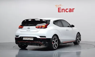 Hyundai Veloster 2022, 54315 км, за 14900000 KRW - фото 2