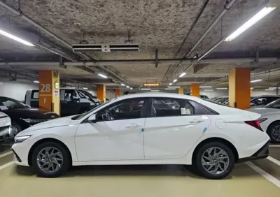 Hyundai Avante 2026, 5 км, за 3840000 KRW - фото 5