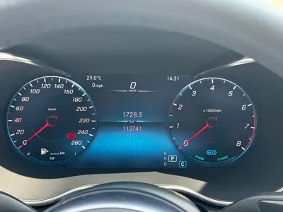 Mercedes-Benz C-Class 2020, 113000 км, за 118000 CNY - фото 16