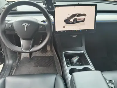Tesla Model Y 2024, 69000 км, за 169800 CNY - фото 12