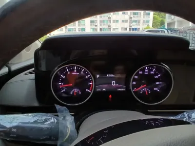 Kia Canival 2023, 54056 км, за 26000000 KRW - фото 8