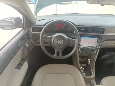Volkswagen Santana 2016, 132300 км, за 21400 CNY - фото 11