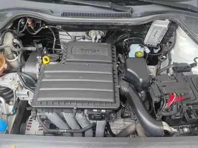 Volkswagen Polo 2018, 94100 км, за 39000 CNY - фото 10