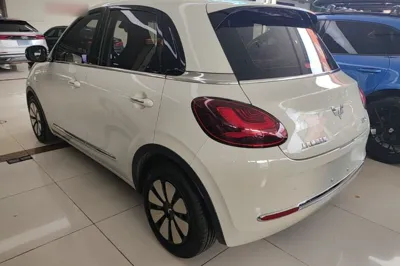 Wuling Bingo 2023, 29700 км, за 64403.96 CNY