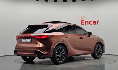 Lexus RX 2024, 15365 км, за 96900000 KRW - фото 2