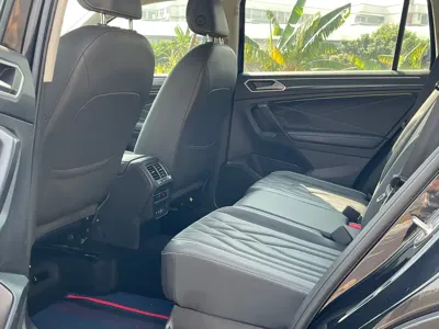 Volkswagen Tiguan L 2021, 50000 км, за 99800 CNY - фото 15