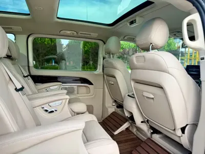Mercedes-Benz V-Class 2017, 145000 км, за 116800 CNY - фото 18