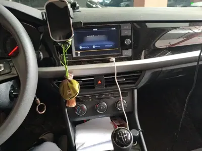 Volkswagen Lavida 2019, 71300 км, за 36800 CNY - фото 6