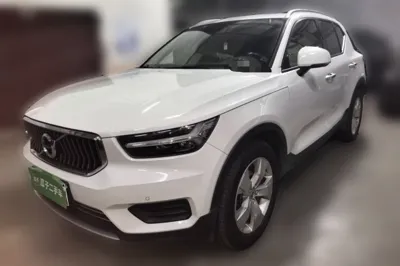 Volvo XC40 · 2020 год