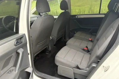 Volkswagen Touran 2016, 78700 км, за 66123.85 CNY - фото 16