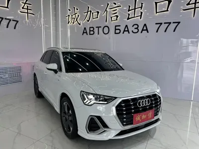 Audi Q3 2023, 10000 км, за 205799 CNY