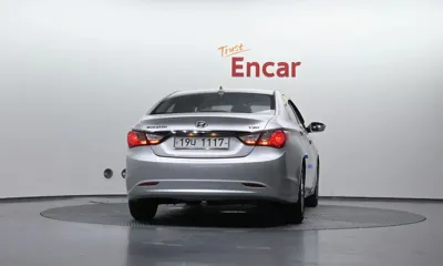Hyundai Sonata 2011, 110095 км, за 3690000 KRW