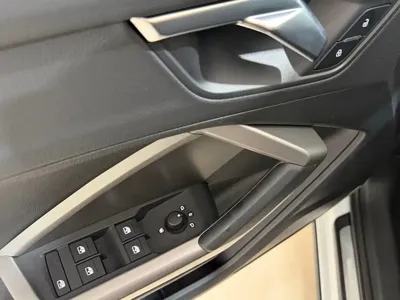 Audi Q3 2023, 10000 км, за 171000 CNY - фото 21