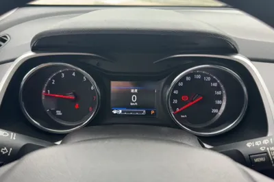 Chevrolet Trax 2019, 42100 км, за 51997.67 CNY - фото 19
