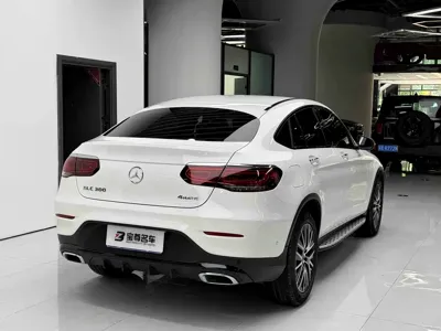 Mercedes-Benz GLC Coupe 2022, 42100 км, за 218000 CNY - фото 14