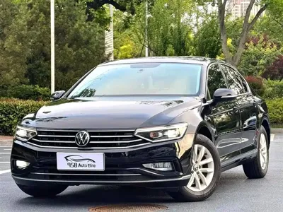 Volkswagen Magotan · 2022 год