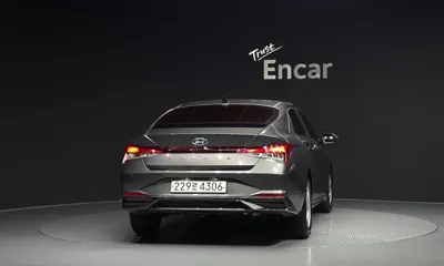 Hyundai Avante 2021, 48347 км, за 16000000 KRW - фото 4