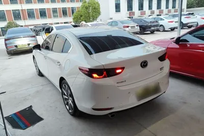 Mazda Mazda 3 Axela 2021, 45300 км, за 80175.25 CNY