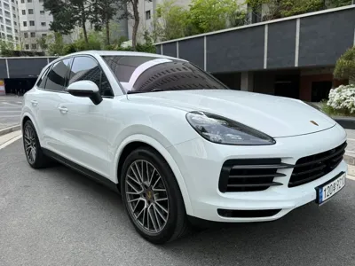 Porsche Cayenne 2023, 23242 км, за 103900000 KRW