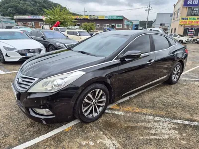 Hyundai Grandeur 2012, 234000 км, за 2900000 KRW