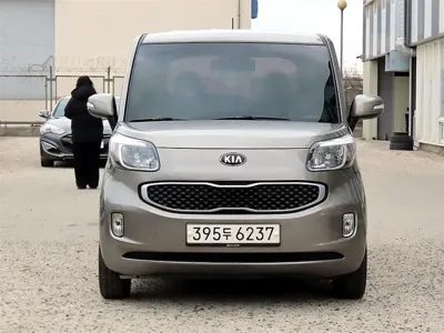 Kia Ray 2017, 212938 км, за 4000000 KRW