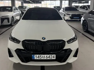BMW 5-Series 2026, 2696 км, за 38760000 KRW - фото 4