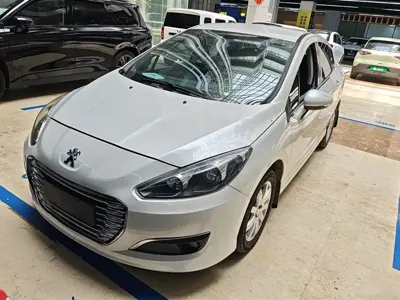 Peugeot 308 2016, 113500 км, за 14500 CNY - фото 1
