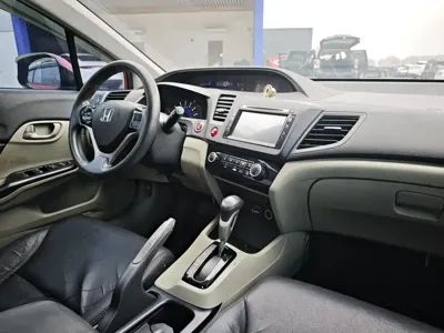 Honda Civic 2015, 148000 км, за 36900 CNY - фото 11