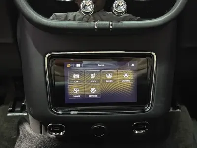 Bentley Bentayga 2022, 24000 км, за 2240000 CNY - фото 8