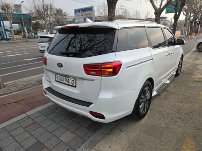 Kia Canival 2019, 160000 км, за 9500000 KRW - фото 5