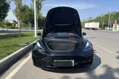 Tesla Model 3 2022, 34300 км, за 175655.82 CNY