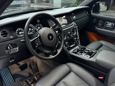 Rolls-Royce Cullinan 2020, 41000 км, за 3968000 CNY - фото 12