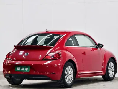 Volkswagen Beetle 2018, 85000 км, за 55400 CNY