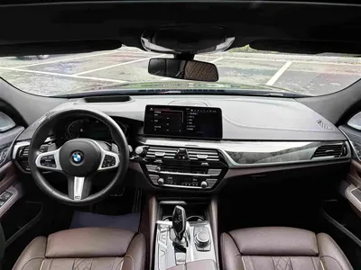 BMW 6 Series GT 2023, 46400 км, за 289800 CNY - фото 12