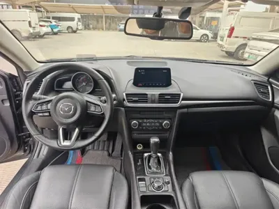 Mazda 3 Axela 2018, 140000 км, за 48000 CNY - фото 8