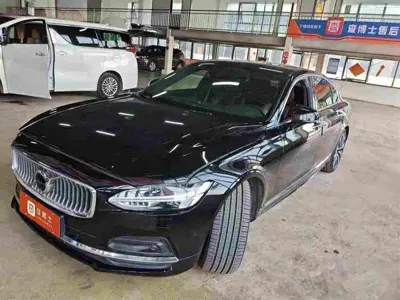 Volvo S90 · 2021 год