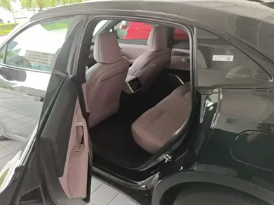 ONVO ONVO L60 2025, 8000 км, за 158000 CNY