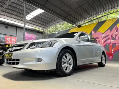 Honda Accord 2008, 120000 км, за 26800 CNY - фото 11