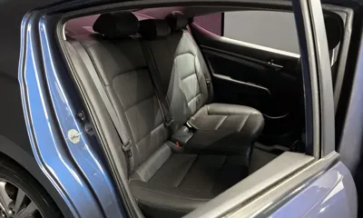 Hyundai Avante 2017, 164961 км, за 7500000 KRW - фото 12