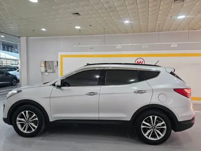 Hyundai Santafe 2015, 130272 км, за 10000000 KRW