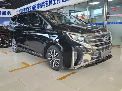 GAC Motor Trumpchi M8 2022, 30000 км, за 108800 CNY