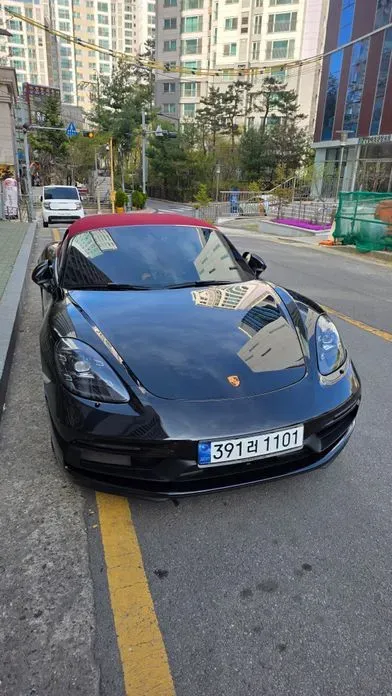 Porsche 718 · 2024 год