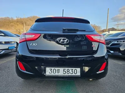 Hyundai i30 2012, 81400 км, за 6590000 KRW