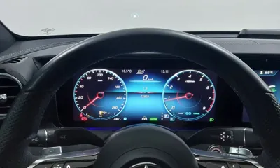 Mercedes-Benz E-Class 2022, 22796 км, за 52500000 KRW - фото 8