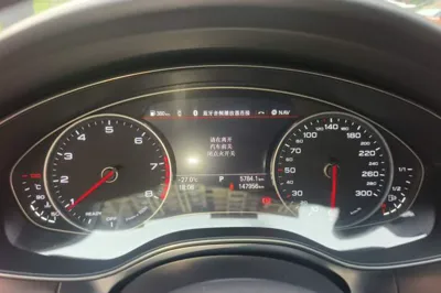 Audi A6L 2018, 147900 км, за 111649.85 CNY - фото 13