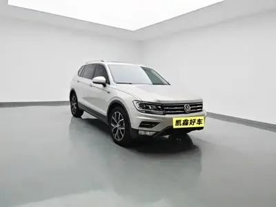 Volkswagen Tiguan L 2019, 90900 км, за 77600 CNY
