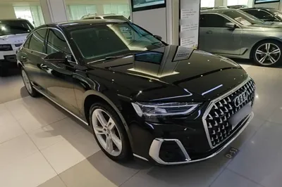 Audi A8 2023, 62200 км, за 464321.7 CNY