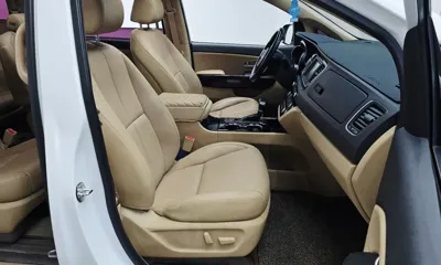 Kia Canival 2019, 69525 км, за 18900000 KRW - фото 26