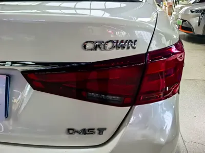 Toyota Crown 2017, 106000 км, за 109800 CNY - фото 6