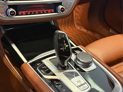 BMW 7 Series 2020, 95000 км, за 358800 CNY - фото 9